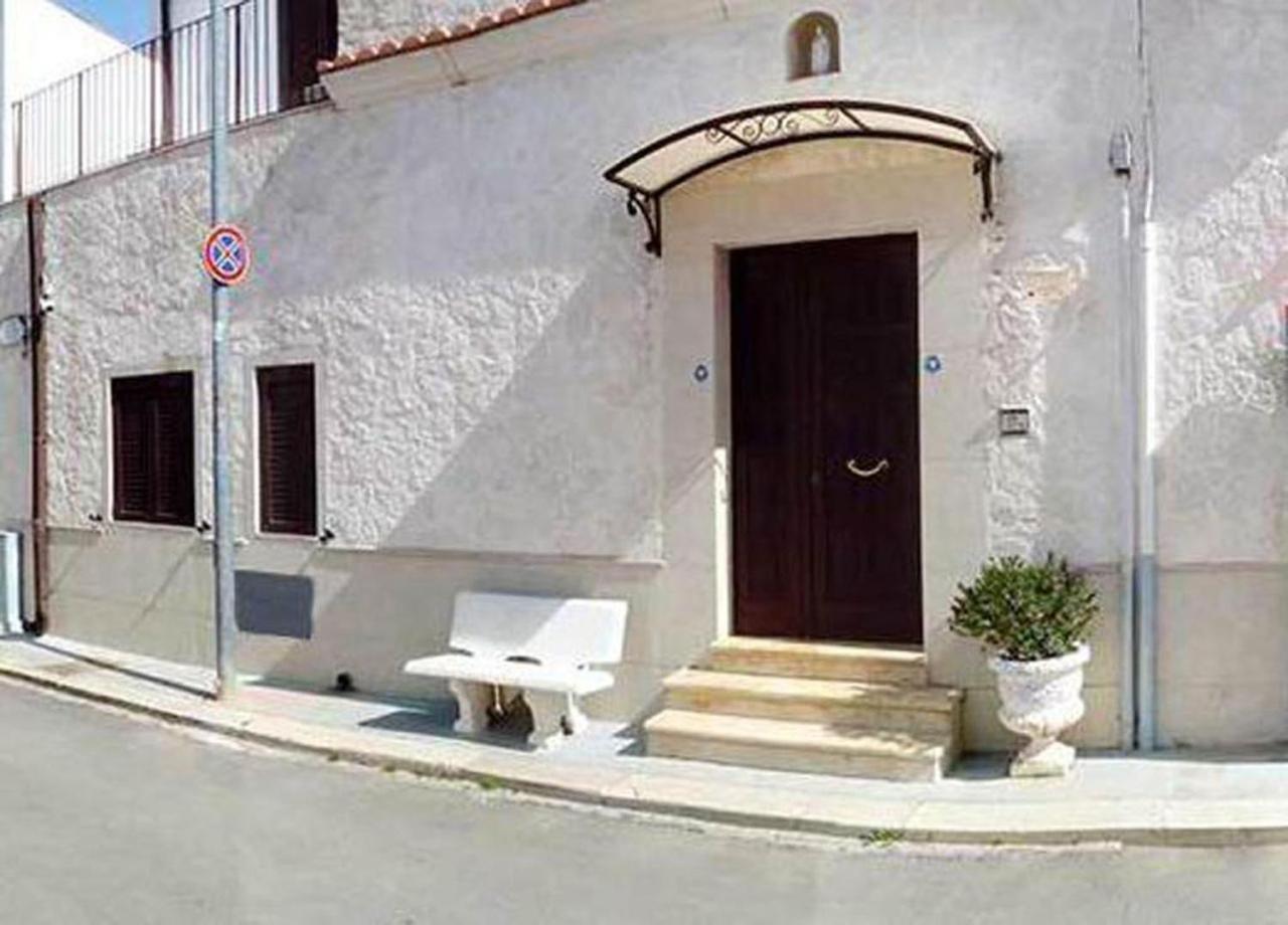 "Il Giardino Di Niu" Bed & Breakfast Palombaio Exterior photo