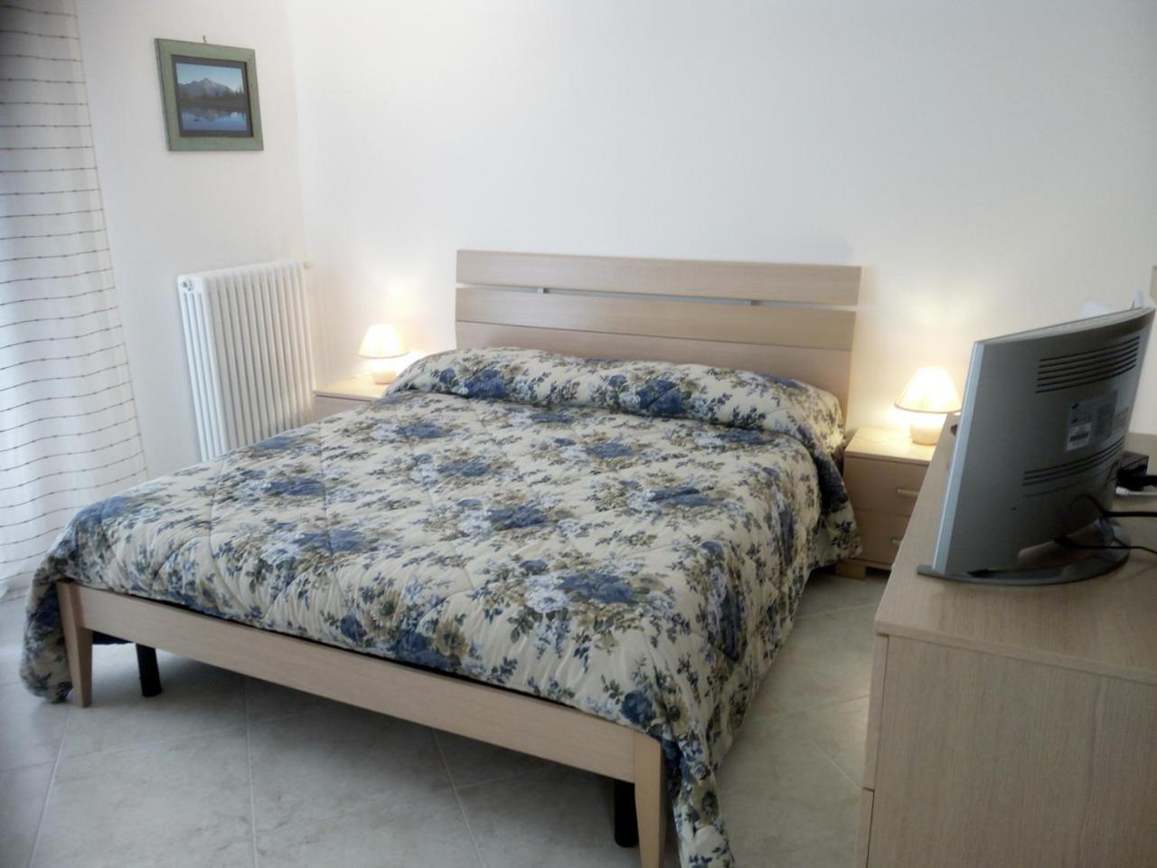 "Il Giardino Di Niu" Bed & Breakfast Palombaio Exterior photo